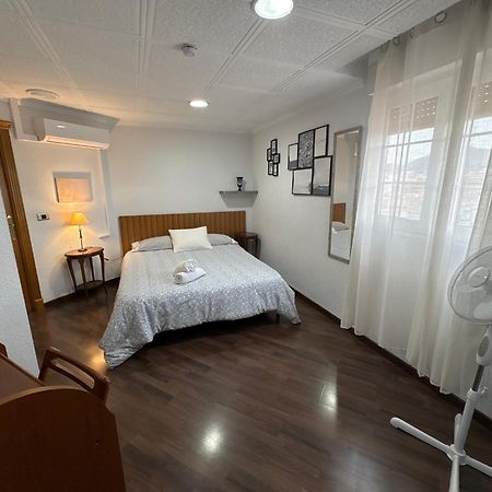 Apartamentos Centro Ciudad 2 Habitaciones Эльда Экстерьер фото